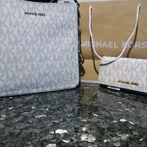 Michael Kors purse